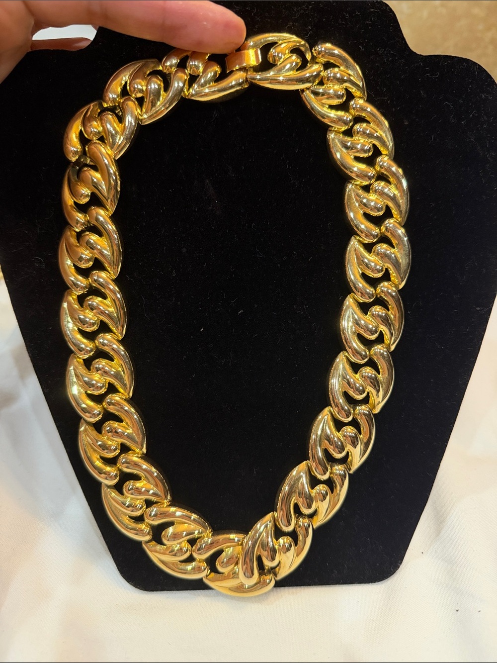 Vintage Bold Gold-Tone Chunky Curb Necklace for Women